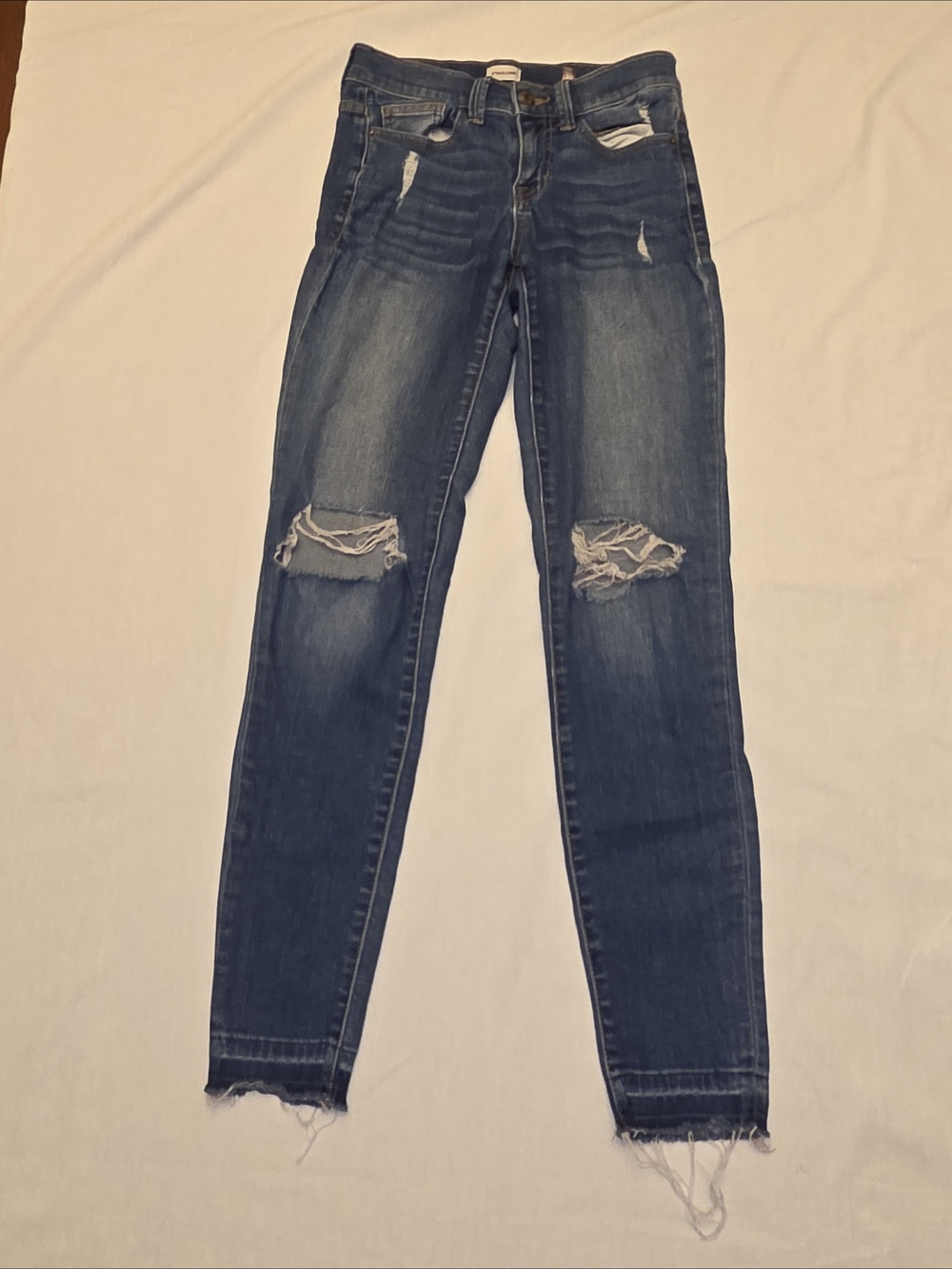 Sneak Peek Women's Mid Rise Distressed Skinny Jeans w/ Raw Hem Medium Blue sz 1